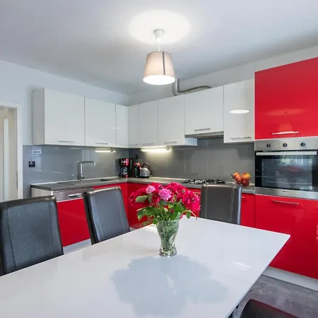 度假居 Three-bedroom In Vinjani Gornji *